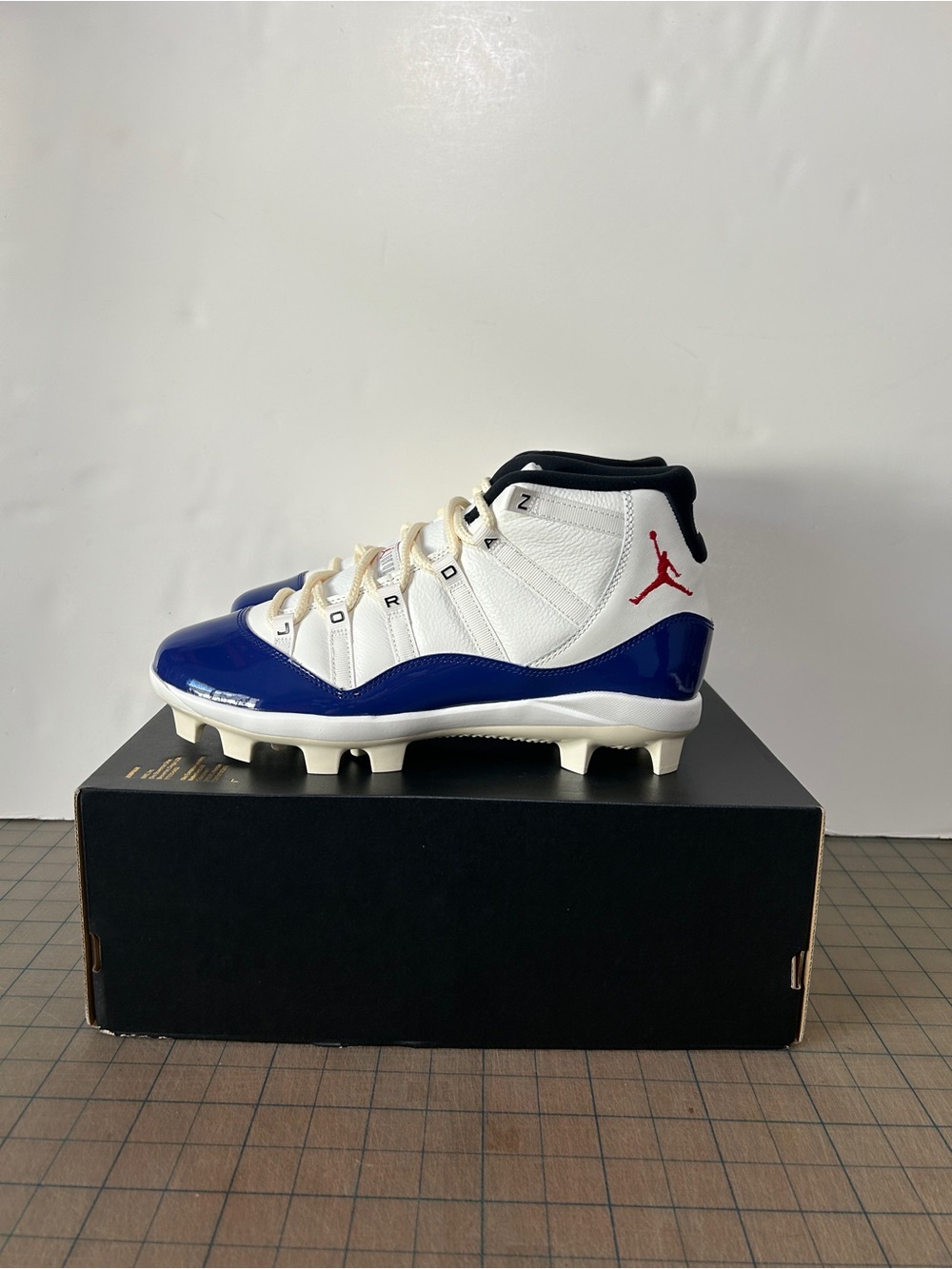 Air Jordan 11 Retro MCS ‘Rare Air’
